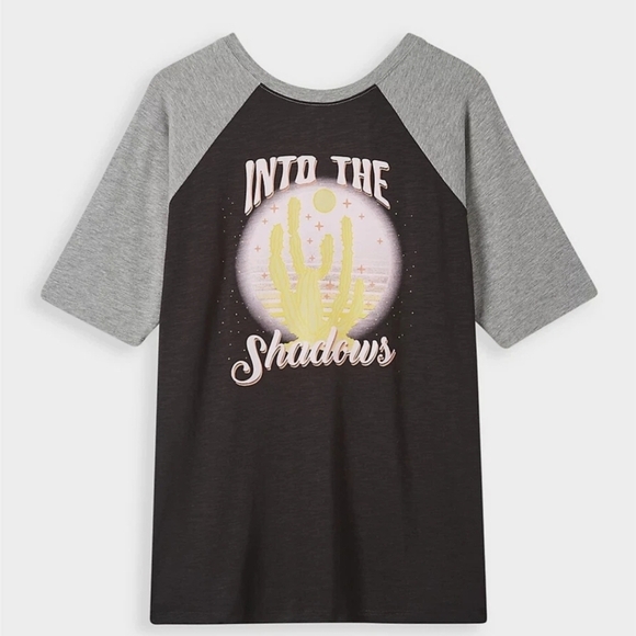 Torrid Raglan Tee - Picture 2 of 4